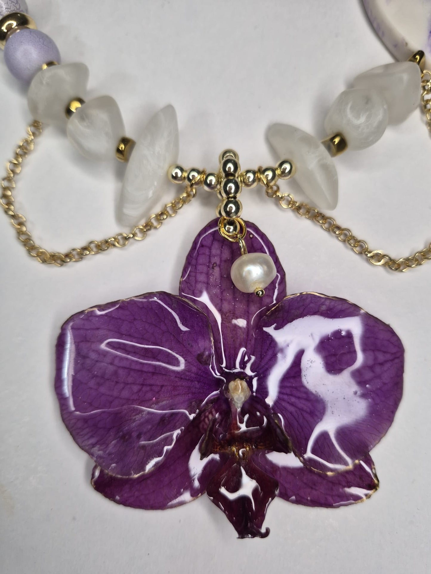 Collar: Orquídea Violeta