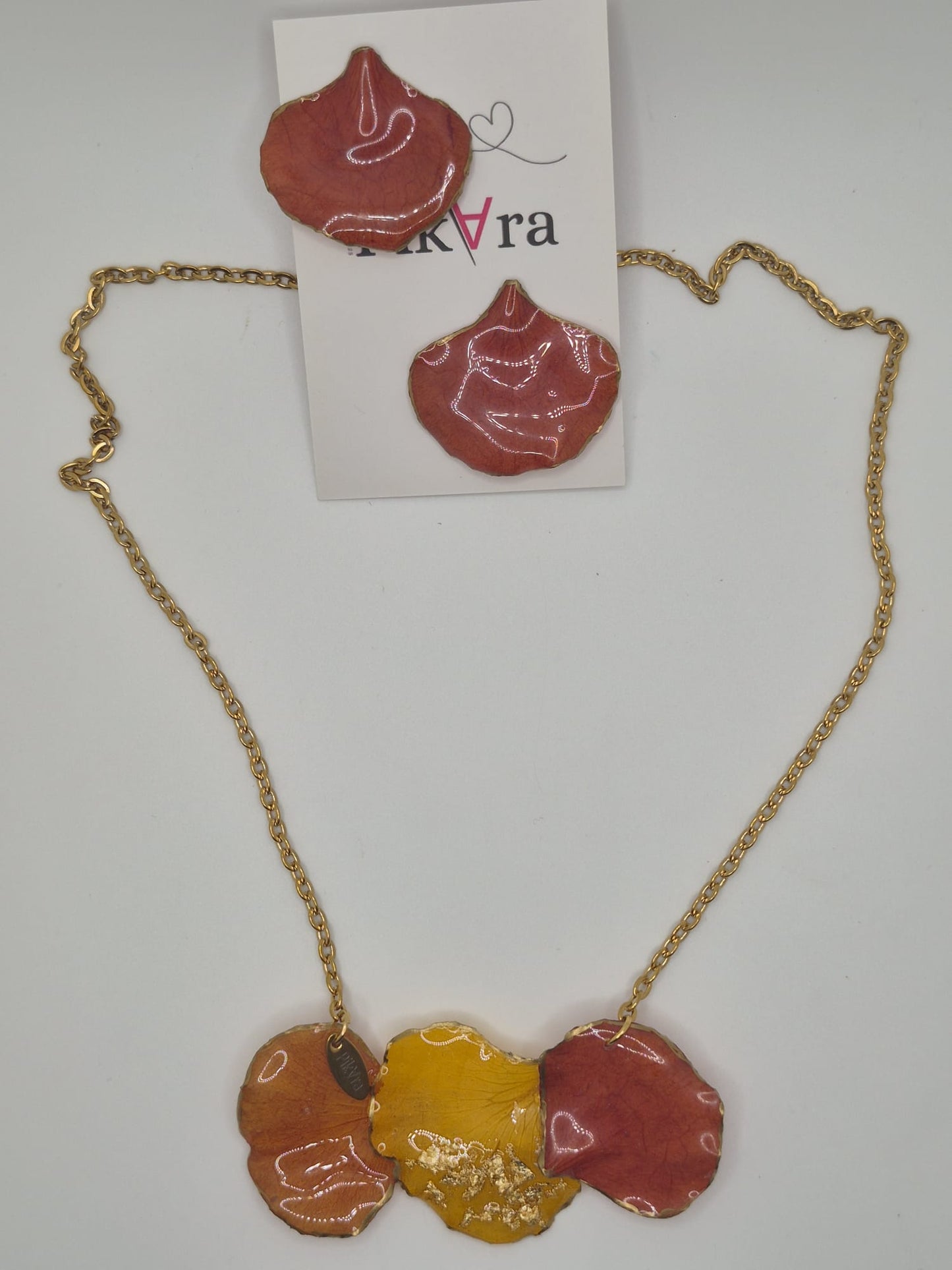 Collar Flamboyán: Roja y Amarilla