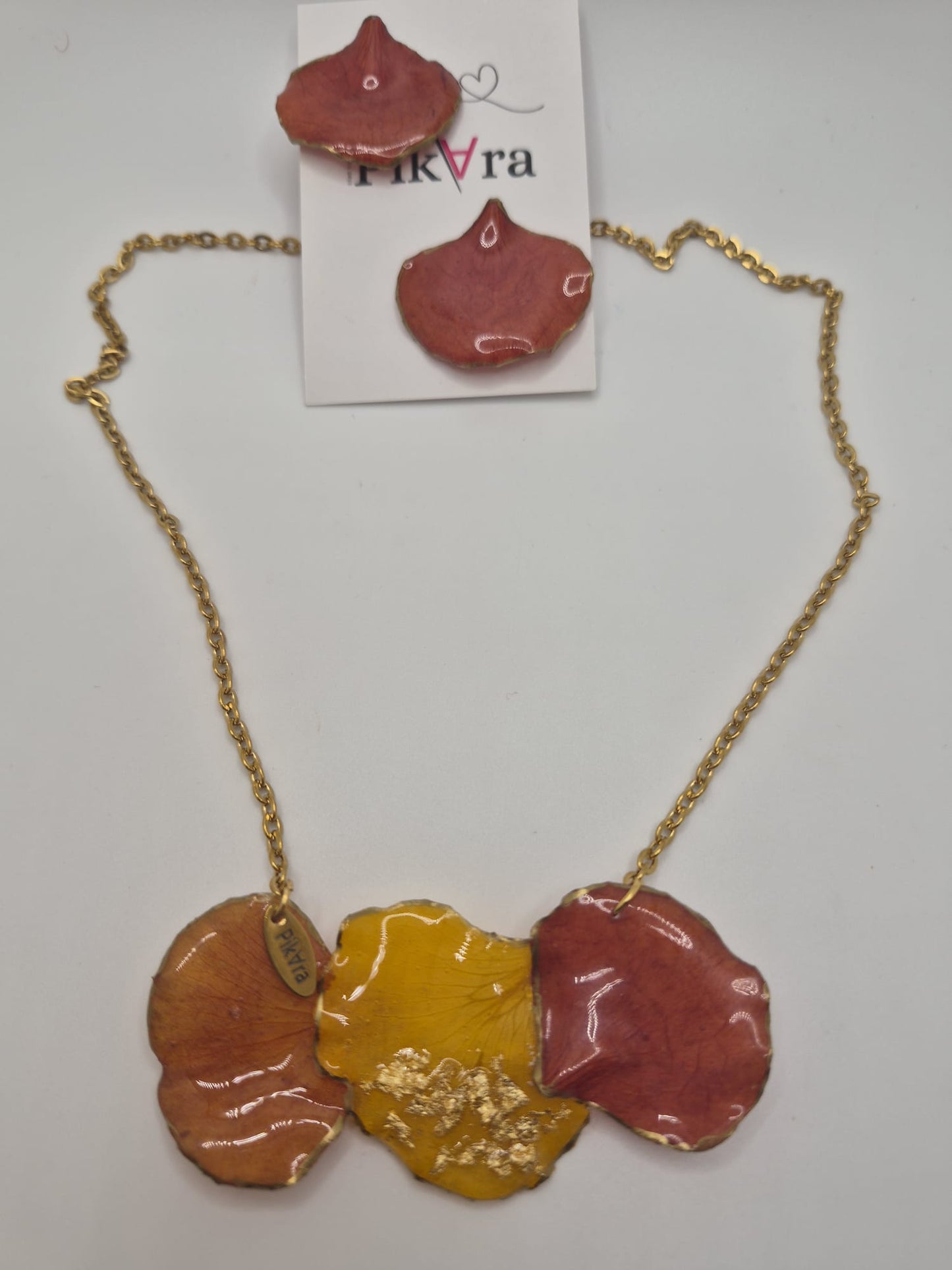 Collar Flamboyán: Roja y Amarilla