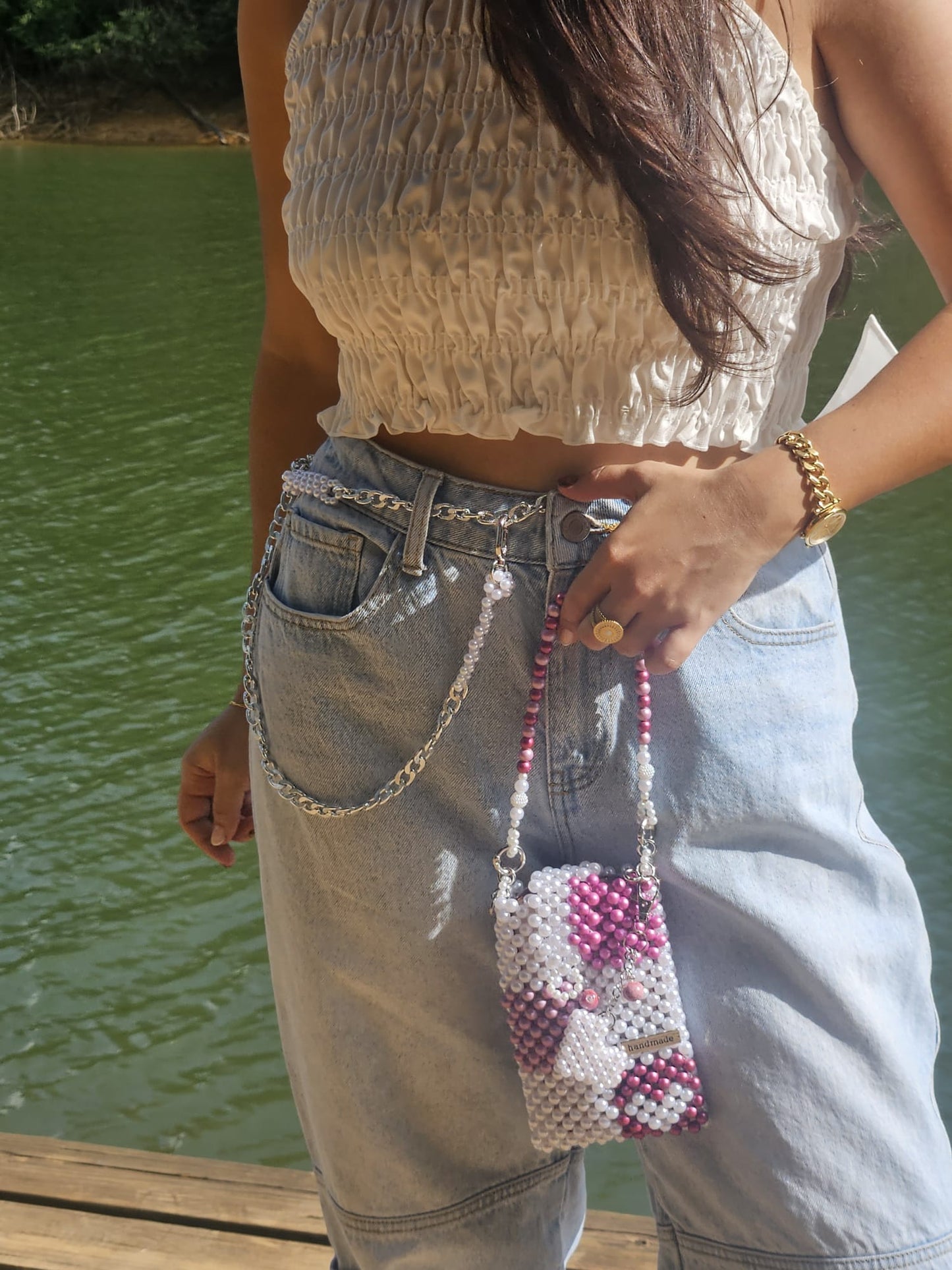 Cartera en Perlas: Cuadros Rosas